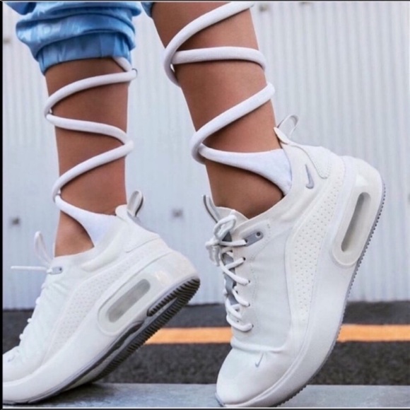Nike Shoes - NWT Nike Air Max Dia Special Edition